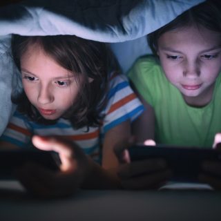 Kids addicted to video games