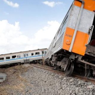 up close view of derailed train